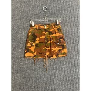 BDG Urban Outfitters Womens Camo Cargo Mini Skirt Size XS Grunge Frayed Hem
